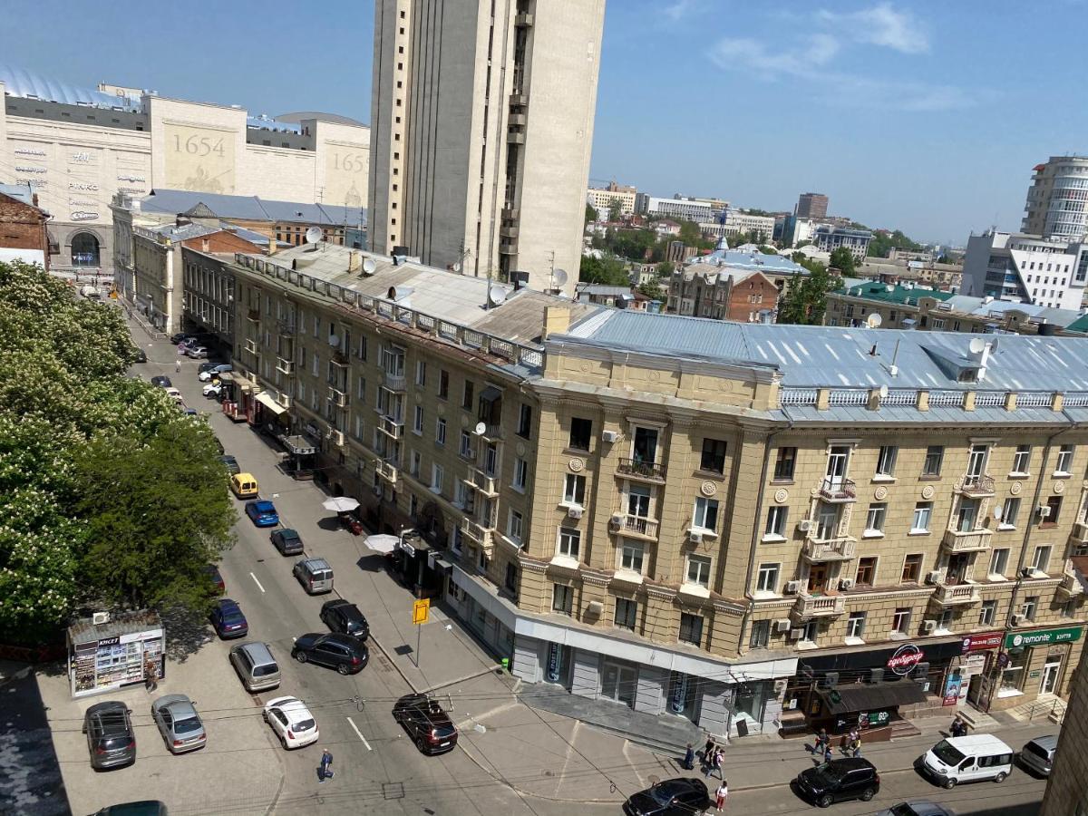 Panorama Luxury Apartment In The House With A Spire, A Historical Building In The City Centre Charkov Buitenkant foto